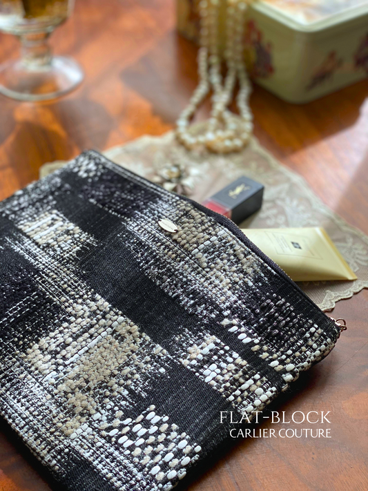 【即納品】イタリア製ブロック柄ツイードのポーチ・Flat【現品限り】