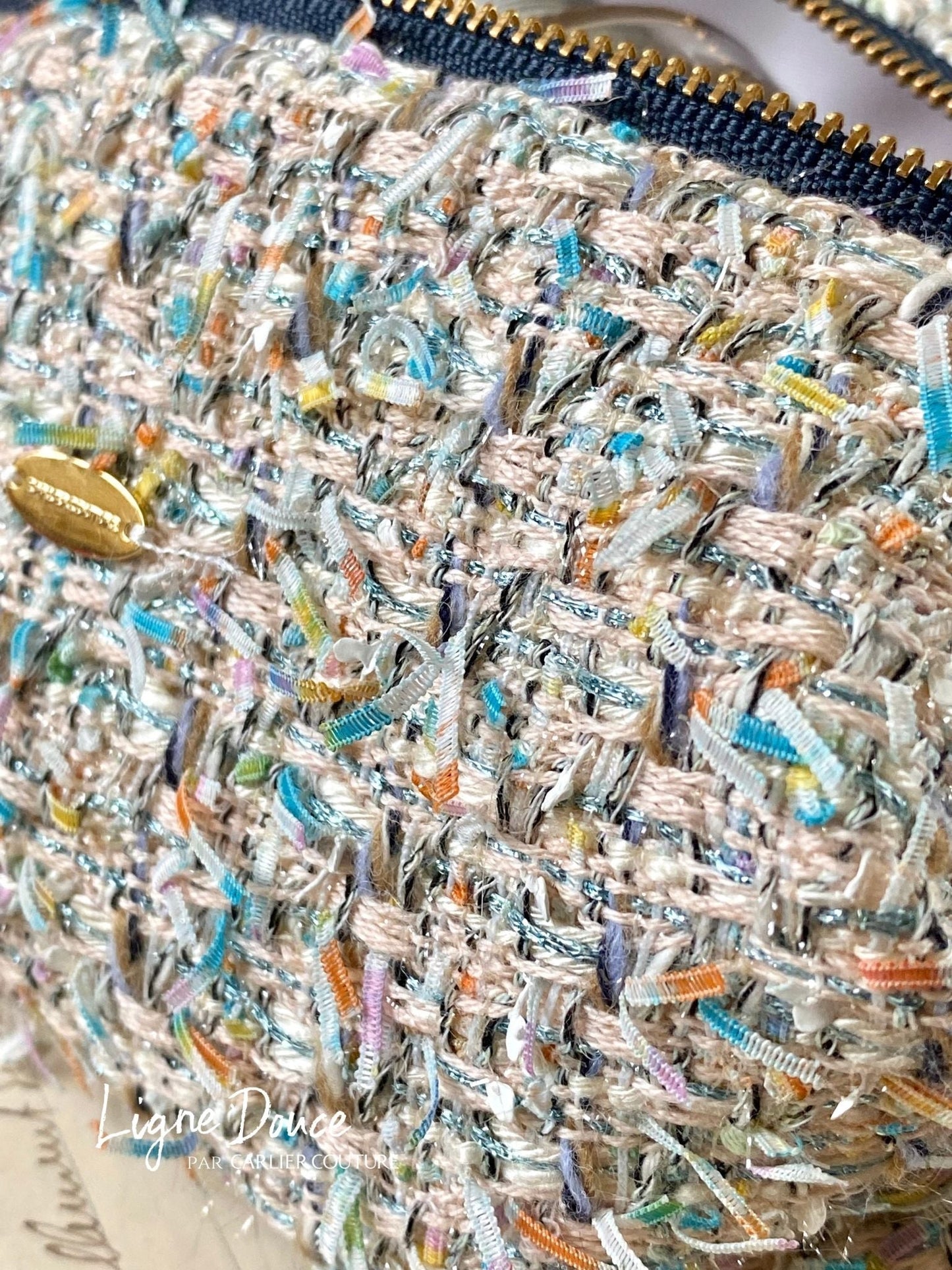 【即納品】イギリス製ミックスツイードのポーチ・Grand 【スプリングベージュ】