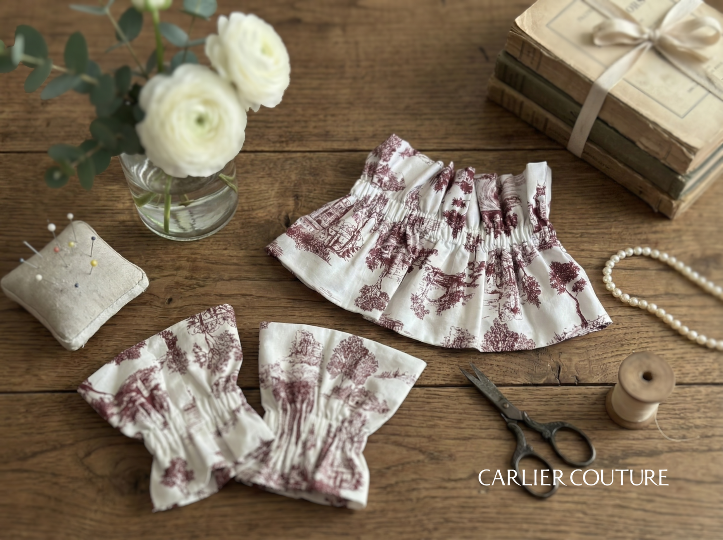 【トワル・ド・ジュイ柄】つけ襟・カフスのセット