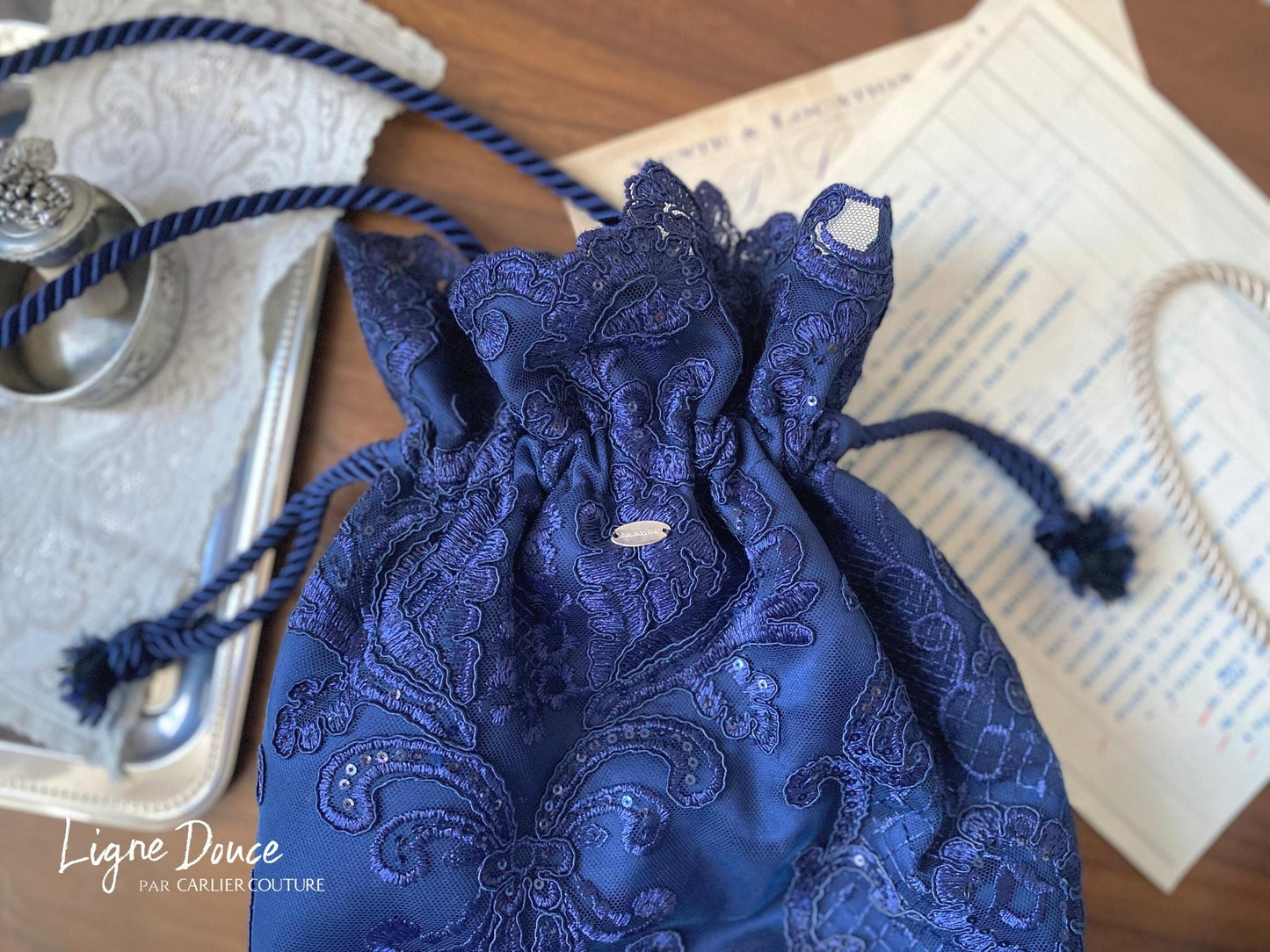 [Livraison instantanée] Drost anneau dos perle broderie dentelle [Marine/2 voies]