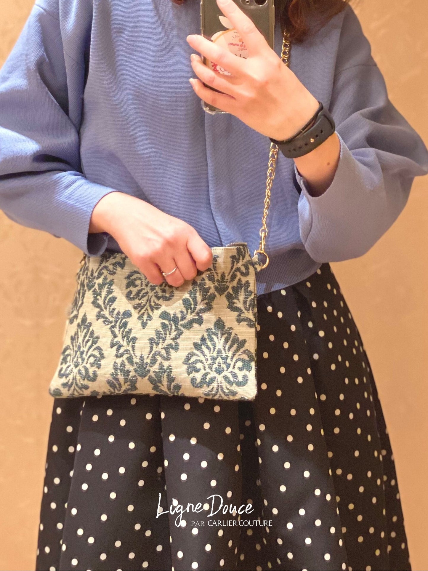 [Page réservée uniquement] Pochette jacquard confectionnée en Italie [Motif damassé/bleu]