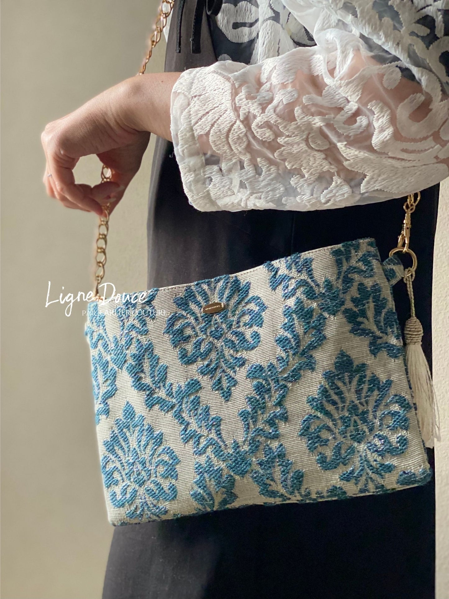 [Page réservée uniquement] Pochette jacquard confectionnée en Italie [Motif damassé/bleu]